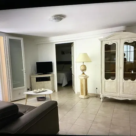 Apartment Paisibles Alata